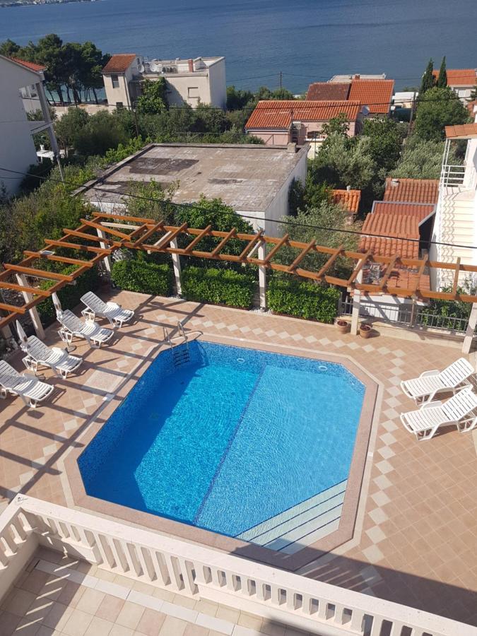 Apartment Lea Slatine Dış mekan fotoğraf